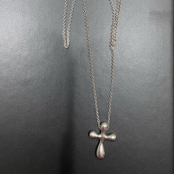 Jewelry Tiffany Co Elsa Peretti Cross Pendant Necklace 16 Inches